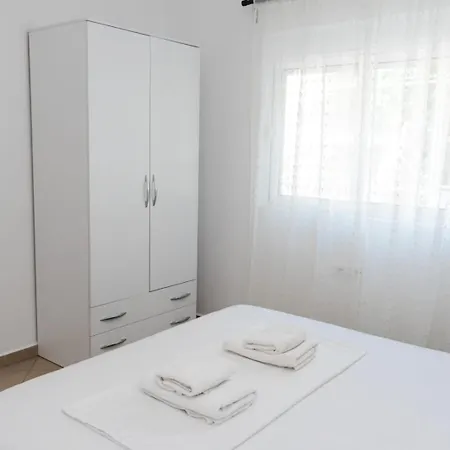 Mucobega 4 Apartament *